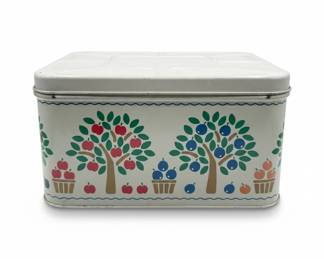Vintage 'Country Kitchen' Style Metal Bread Box / Tin