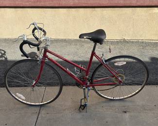 Women's Vintage Schwinn World Sport Road Bike