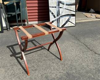 Wooden Portable Luggage Rack