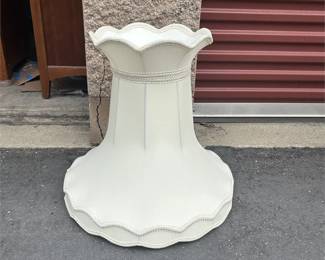 Vintage Scalloped Bridge Lamp Shade