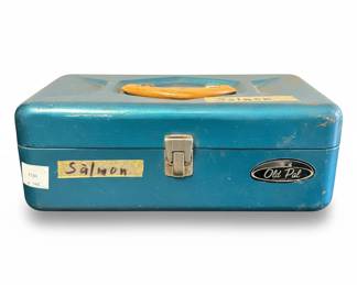 Vintage Old Pal Metal Tackle Box w/ Assorted Lures