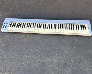 M-Audio Keystation 88es MIDI Controller Keyboard