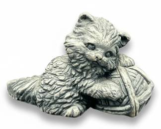 Mount St. Helens Volcanic Ash Cat & Yarn Figurine