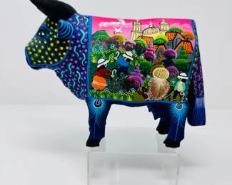 37 FelipeBentezMPaintedOaxacanWoodBullAlebrijeSigned