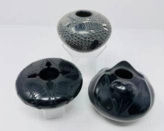 92 Setof3SignedMataOrtizBlackwarePotteryVessels