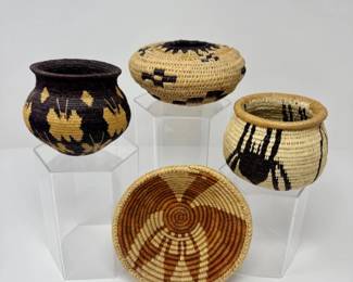 55 WounaanPanamaHandwovenBasketsGeometricFigurativeDesigns