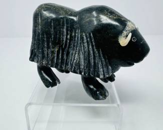 83 InuitCarvedStoneMuskoxSignedDavidQimirpikCapeDorset