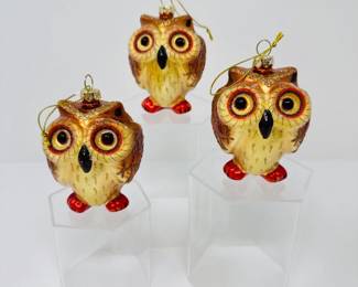 8 HoosReadyfortheHolidays3OwlOrnamentsCopperTone