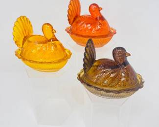 49 3AmberinaGlassTurkeyCoveredDishesOrangeYellowBrownTones