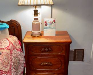 Davis cabinet co nightstand (2)
Mcm glass and brass lamp (2)