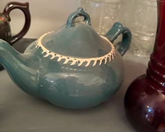 Vintage Harper Pottery Corinthian teapot 