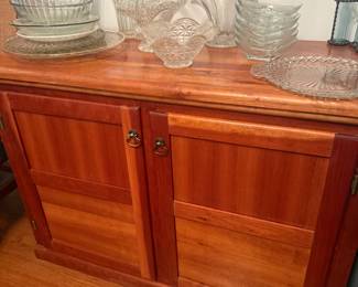 Small sideboard 