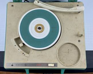 CAP 3448B2E3408F47C6BF2C77EC1D4EBEBE