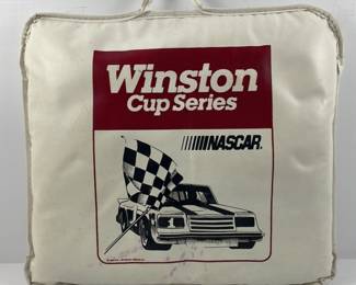 CAP 2C5349BEDD5D4AA4B8785DC2EEAF3A7A