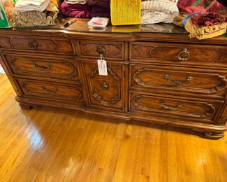 Thomasville dresser