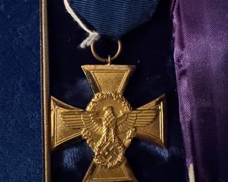 Nazi medal