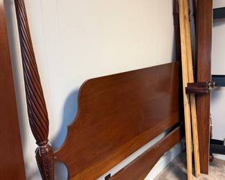King 4 poster bed