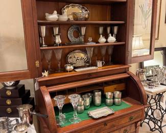 Antique roll top sectetary