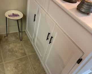 free standing kitchen island