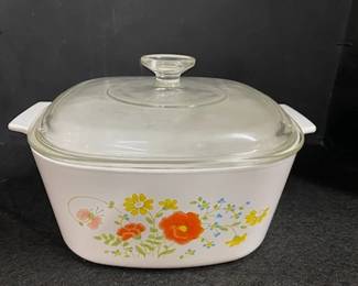 Corning Ware  Deep Casserole Dish w/Lid 