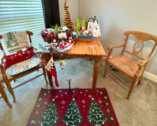 Pottery barn table and chairs