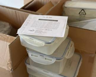 Lock Lock Set Of Food Storage Containers
