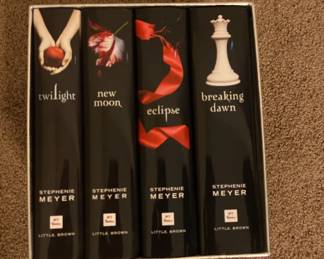 Stephenie Meyer Four Book Collection