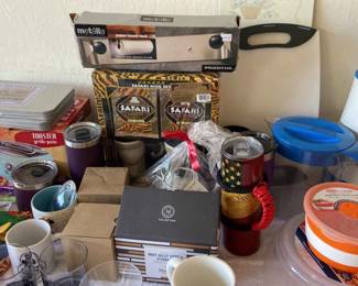 Assortment Of Kitchen Items