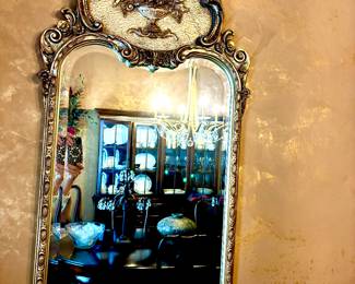 Outstanding gold framed mirrors