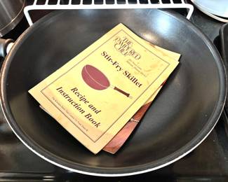 Pampered Chef skillet