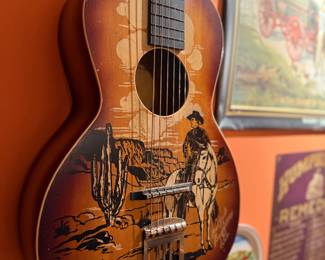 RARE 1940S GOOD LUCK BUCK JONES & SILVER WESTERN GUITAR