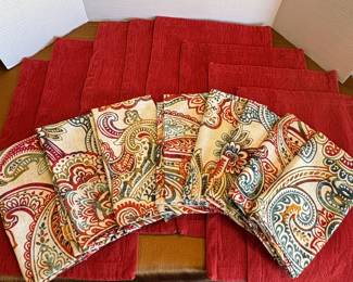 Napkins and Placemats