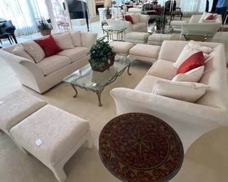 SOFAS & TABLES