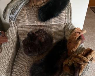 Mink collars, muffins, hat