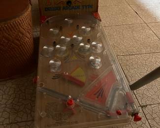 Table top pinball