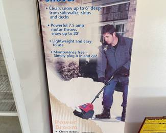 Power snow shovel