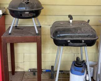 BBQ PITS