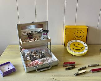 COSTUME JEWELRY, VINTAGE SMILEY FACE CLOCK, KNIVES