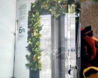 6ft lighted Christmas garland