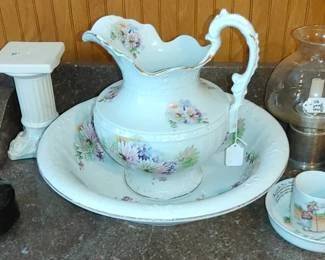 Antique Ironstone wash basin and water pitcher