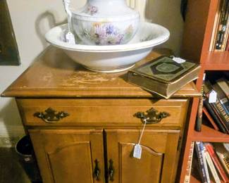 Vintage Ethan Allen end table