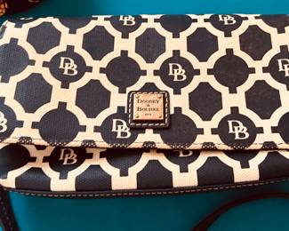 Dooney & Bourke Purse