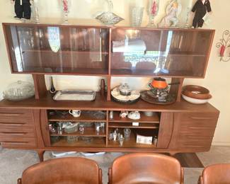 Erik Buch Oddense Maskinsnedkeri Mid Century Modern Danish Teak Buffet 7' 6" length