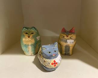 Cat Figurines 