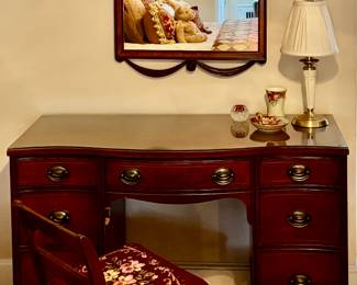 Vintage Vanity/Writing Desk