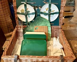 Vintage Picnic Basket
