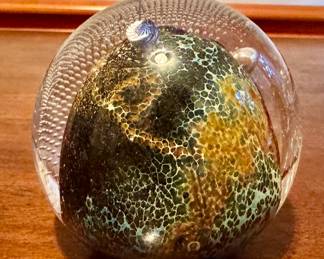 Eickholt Paperweight