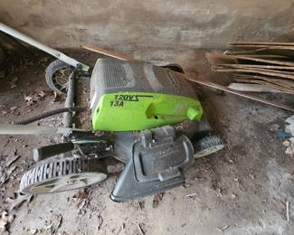 Electric lawnmower
Great for environment
