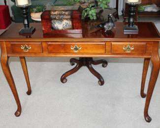console table