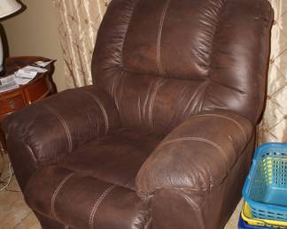 Ashley recliner, personally tested and given an excellent pap rating